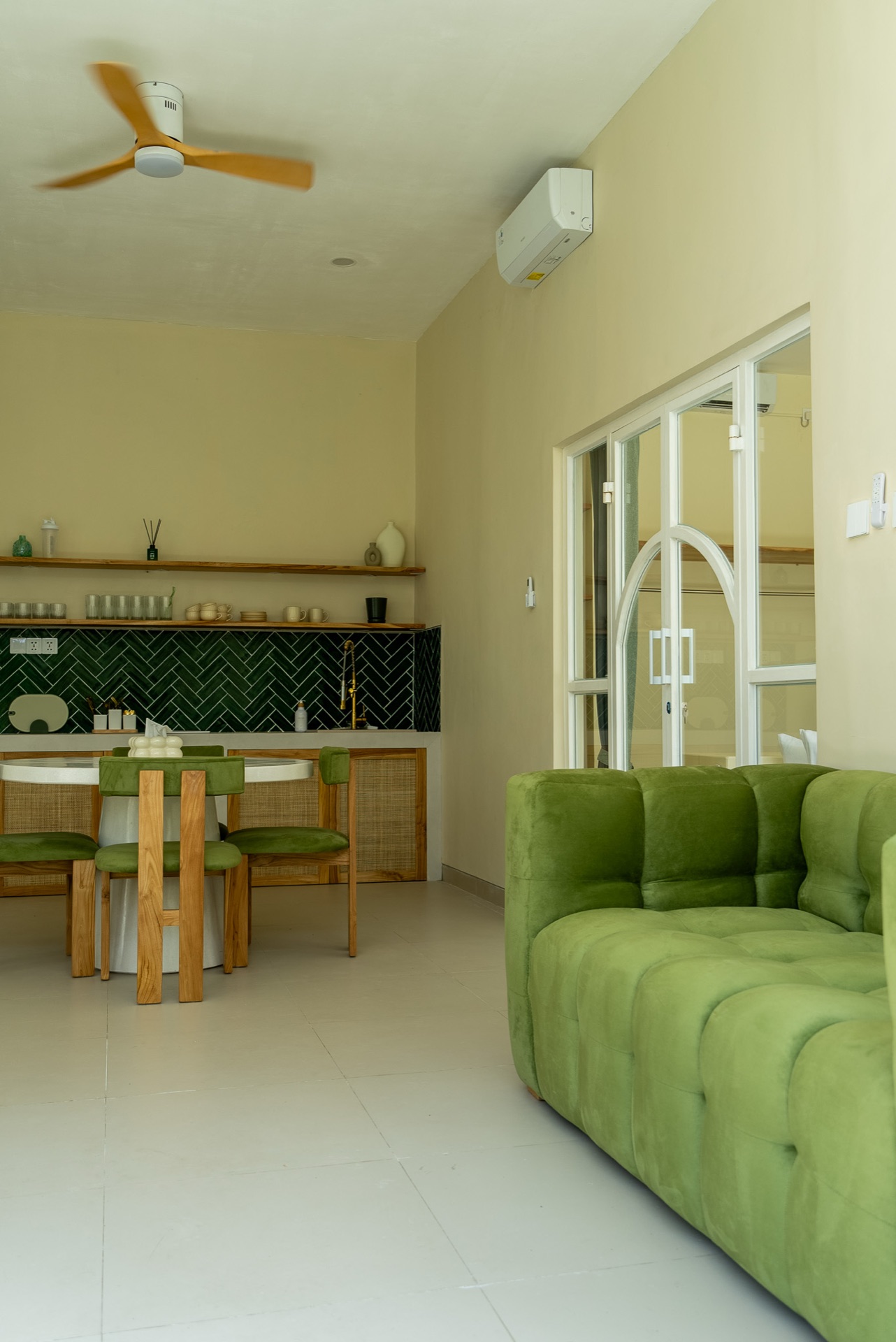 A quiet living area at Villa Lysa